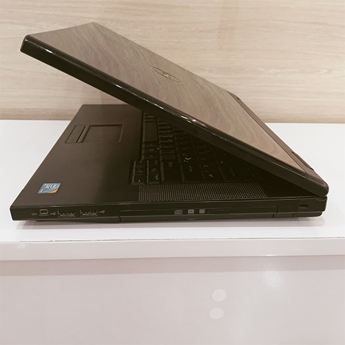 لپ‌تاپ  Dell Vostro 1550